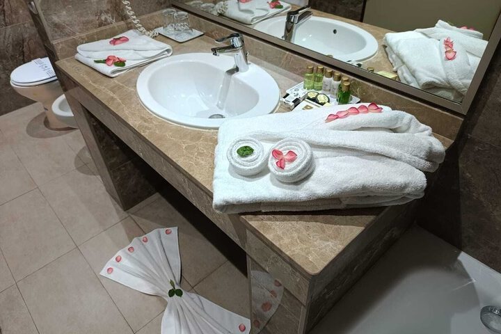 Clean Restrooms