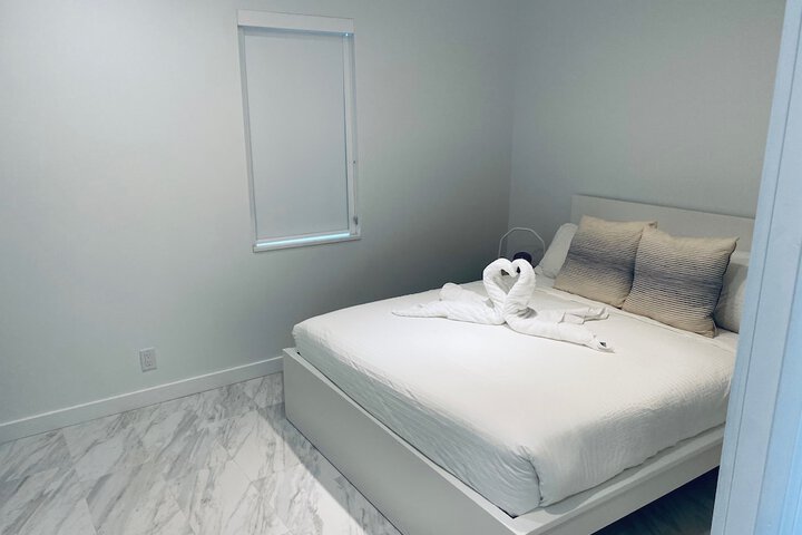 Room 47 of 174