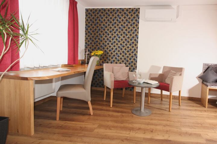 Room 26 of 59