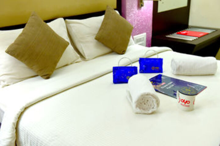 Room 16 of 20