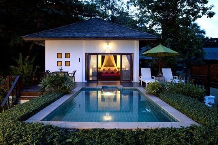 Pool 48 of 109