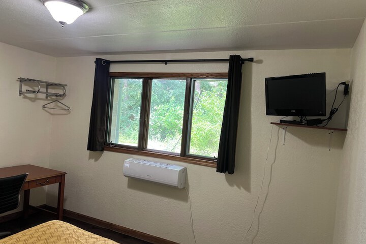 Room 72 of 180