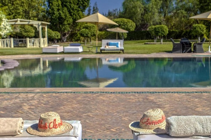 Pool 43 of 77