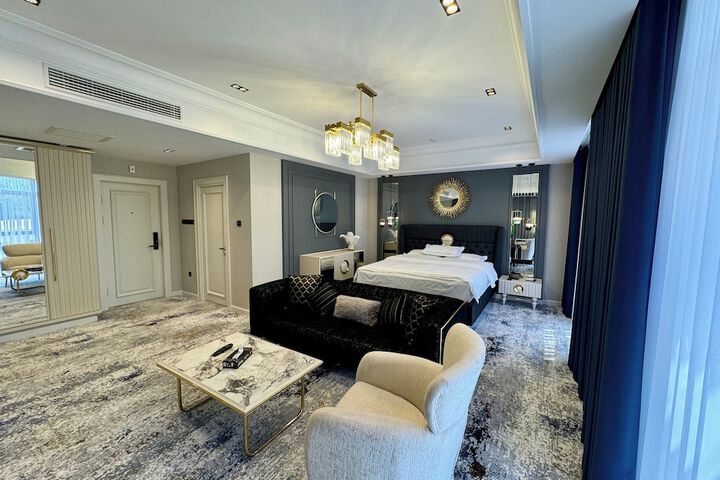 Room 10 of 57