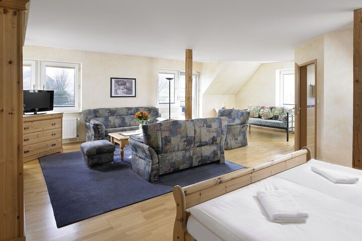 Room 9 of 45
