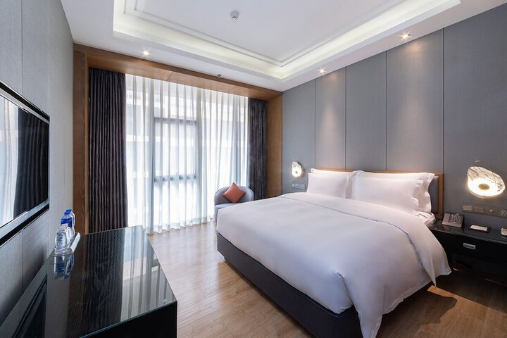 Room 14 of 101