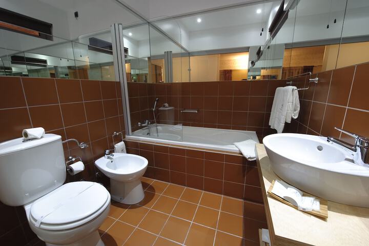 Clean Restrooms
