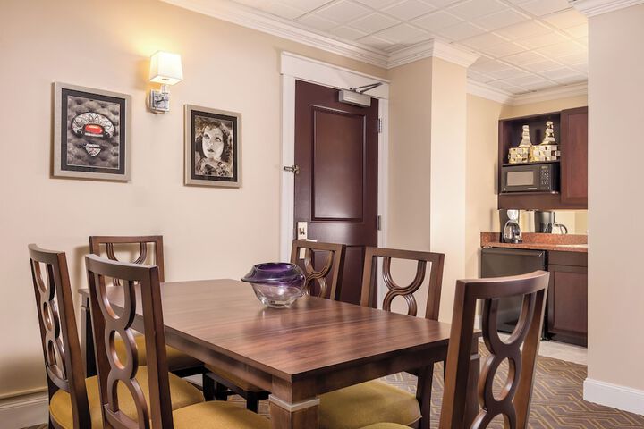 Room 12 of 45