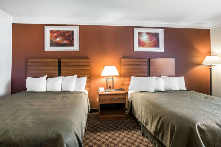 Room 16 of 29