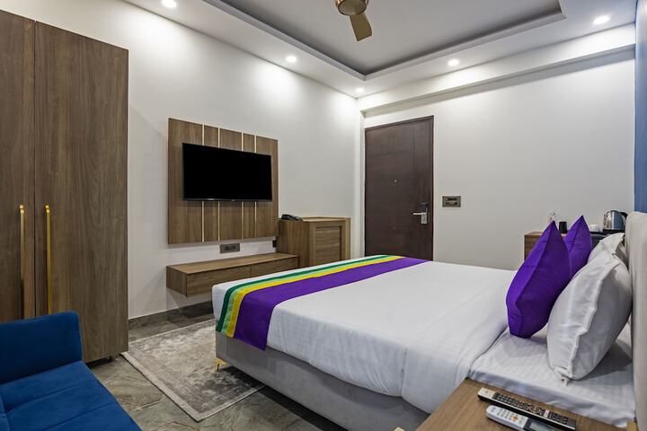 Room 10 of 59