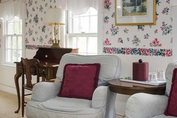 Room 19 of 27