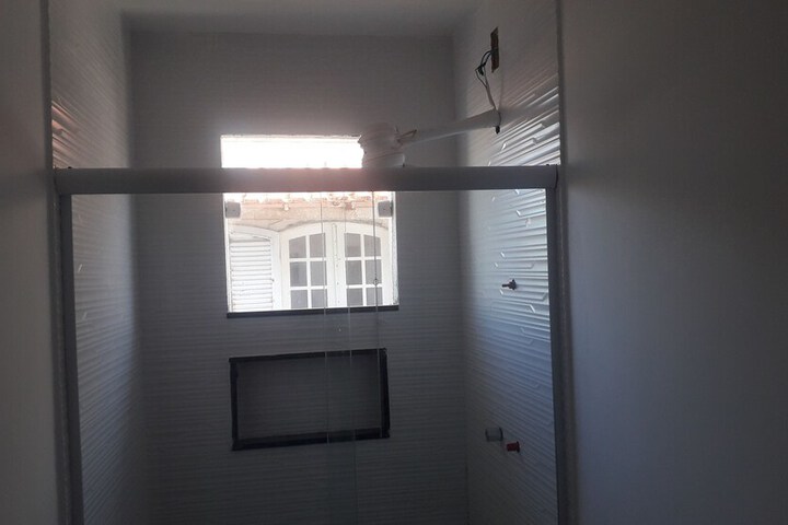 Room 68 of 104