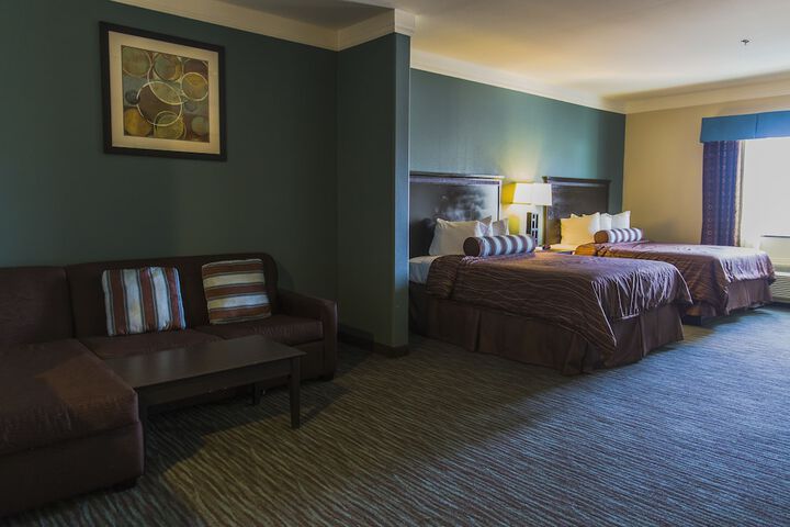 Studio Suite King Bed (7 of 15)