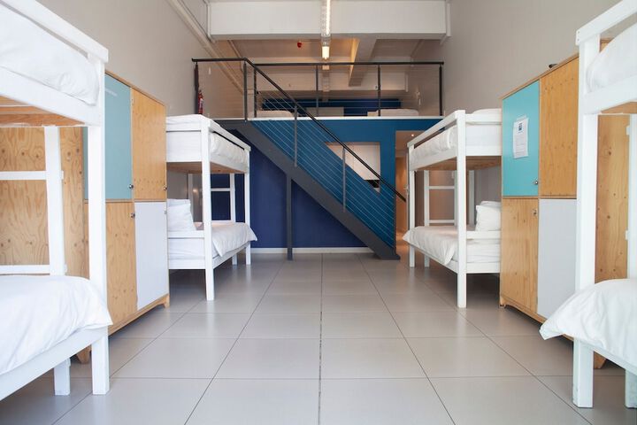 Room 25 of 138