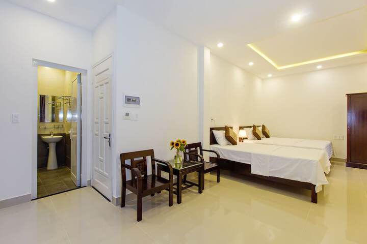 Room 12 of 35