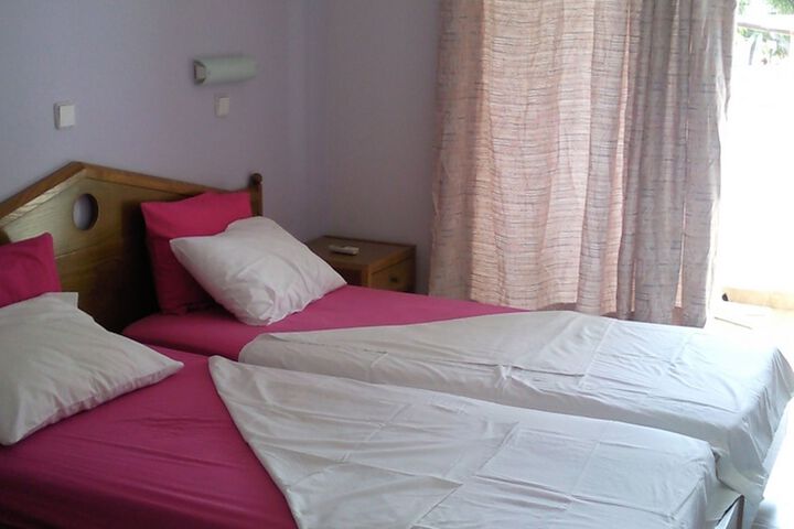 Room 7 of 7