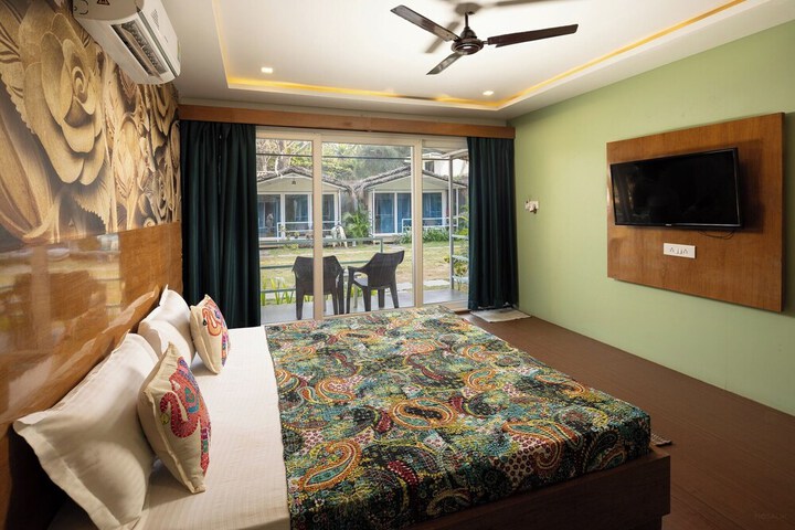 Room 3 of 14