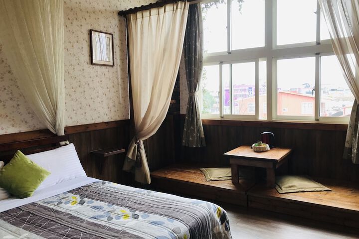 Room 15 of 49