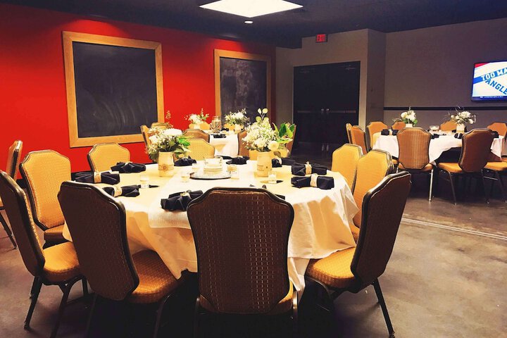 Dining 44 of 58