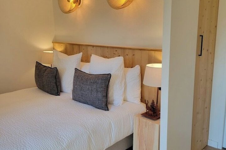 Room 15 of 30