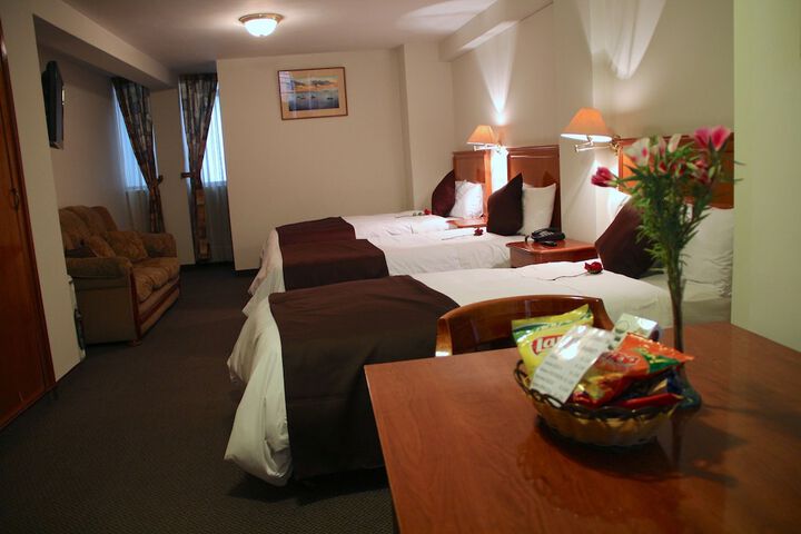 Room 12 of 81