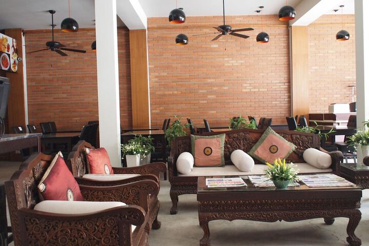 Hotel Interior 6 of 38