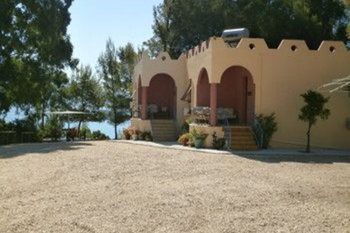 Hotel 6 of 40