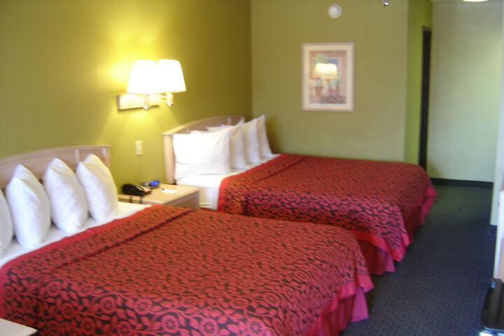 Room 16 of 60