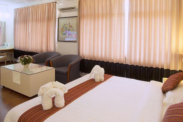 Room 5 of 64