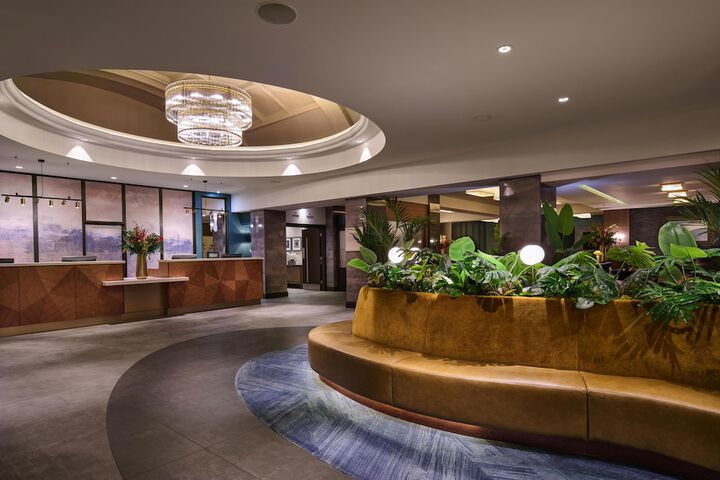 Hotel Interior 4 of 114