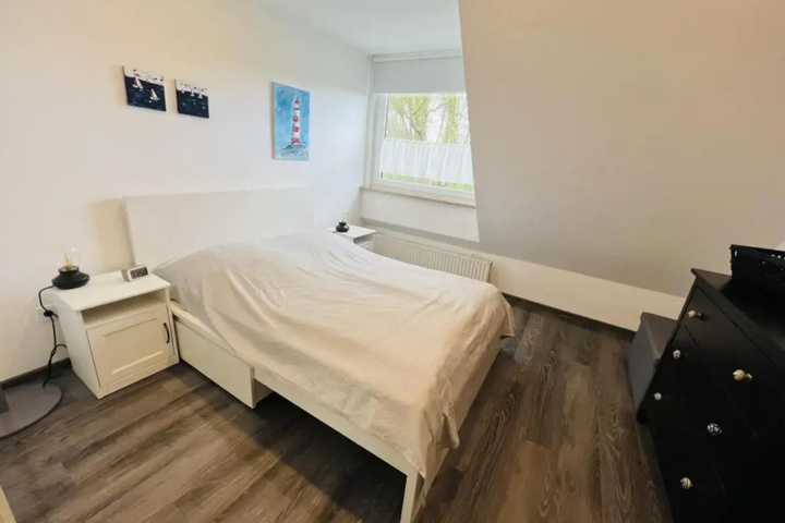 Room 2 of 14