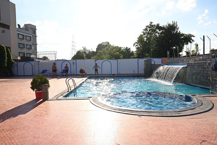Pool 28 of 46