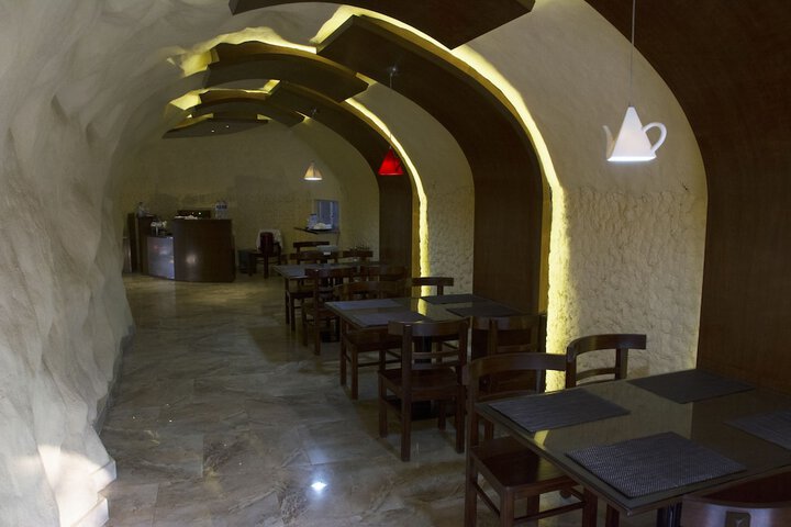 Dining 14 of 20
