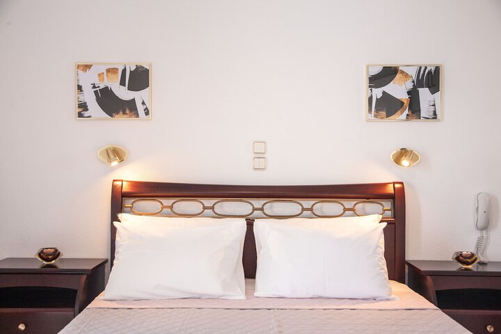 Room 25 of 98