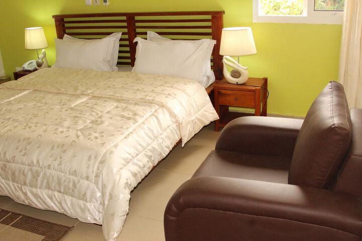 Room 16 of 23
