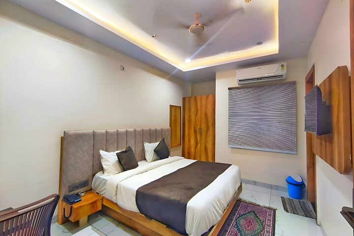 Room 21 of 32