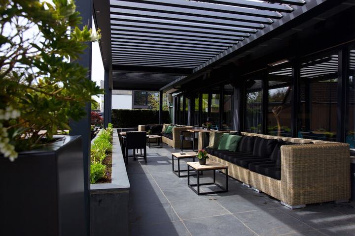 Terrace/Patio 11 of 42