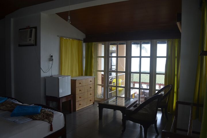 Room 20 of 39