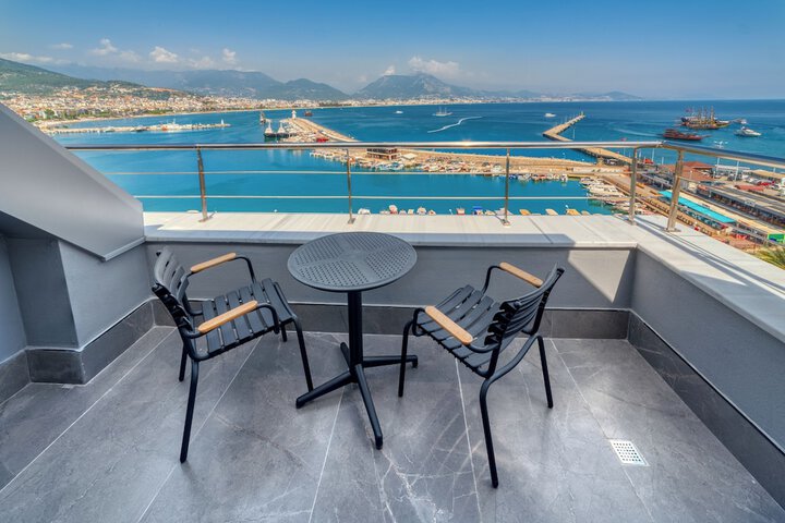 Terrace/Patio 57 of 187