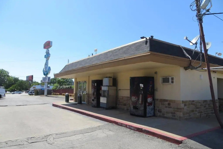ANCHOR MOTEL