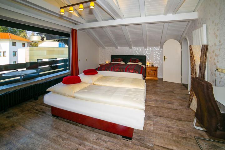 Room 21 of 64