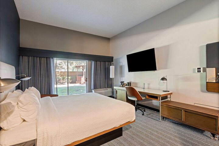 Guestroom King (4 of 21)