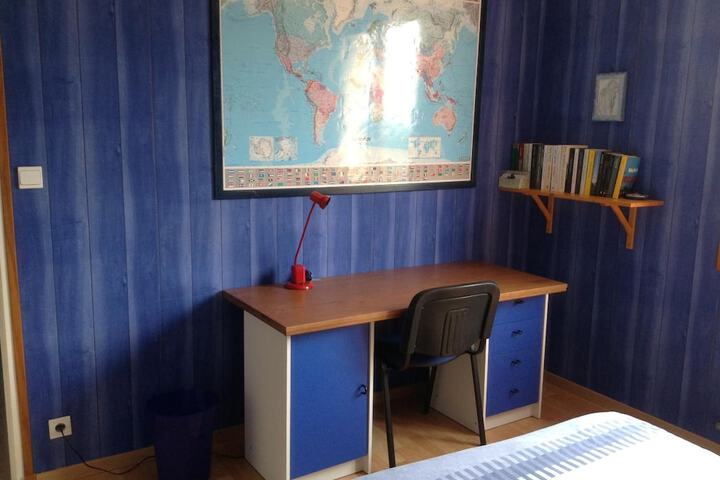 Room 7 of 47
