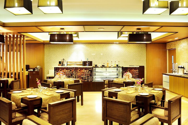 Dining 91 of 121