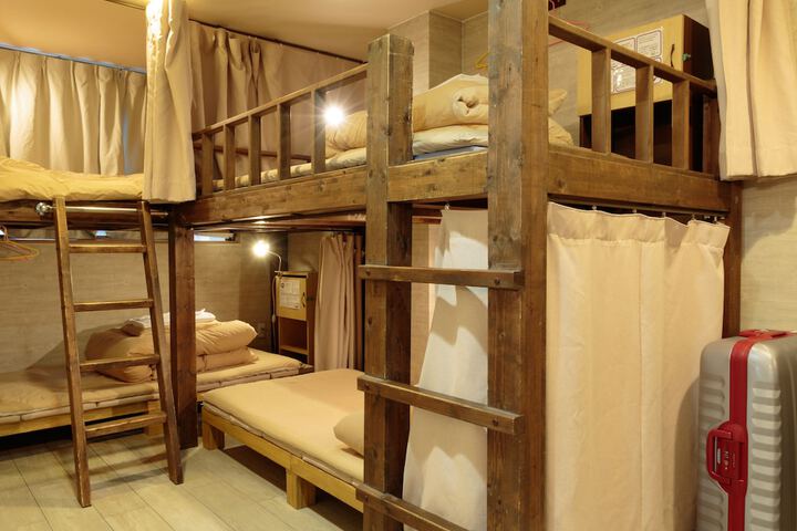 Room 15 of 84