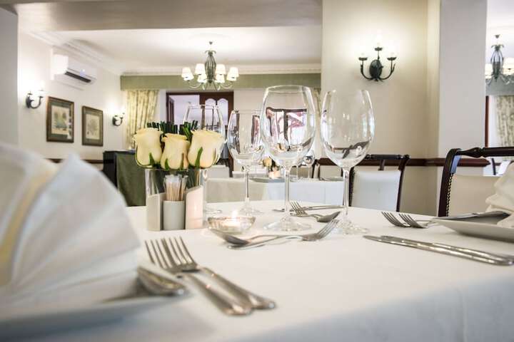 Dining 95 of 167