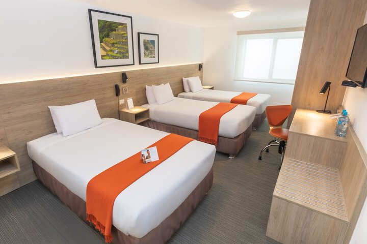 Room 12 of 45
