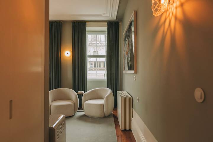Room 54 of 147