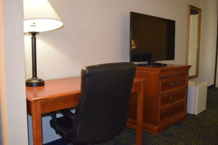 Room 26 of 54