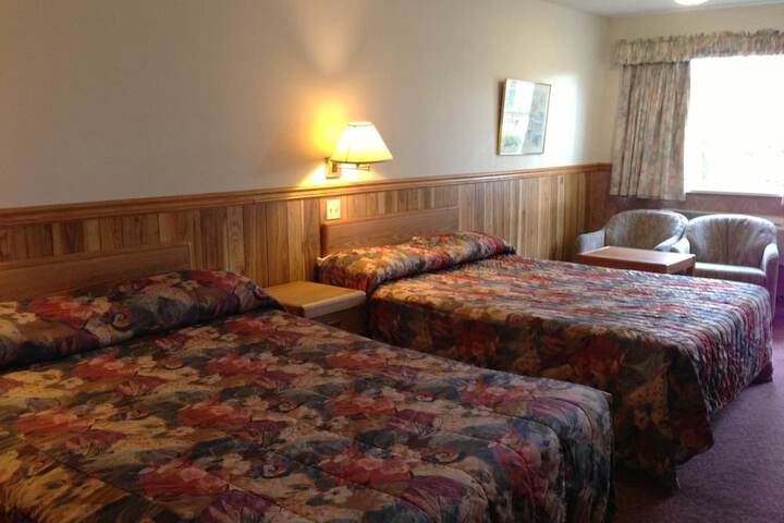 Room 12 of 46